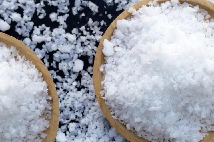 Caustic-Soda-in-Food-Industry-scaled